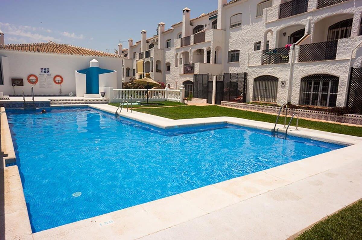 Verano Azul 44 Nerja Extérieur photo